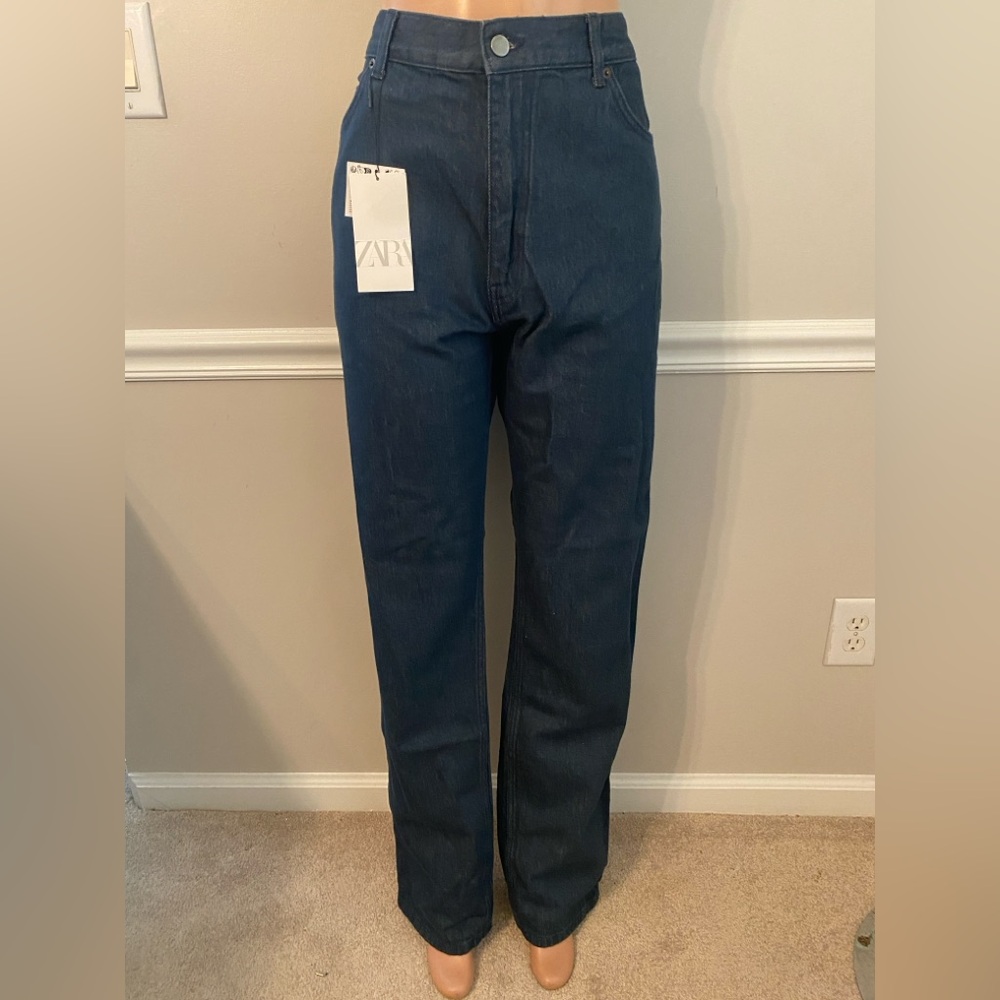 Zara Straight-Leg Jeans Classic Fit